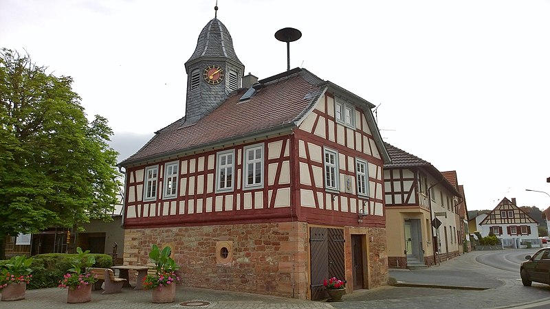 Schlierbach (schaafheim) rathaus